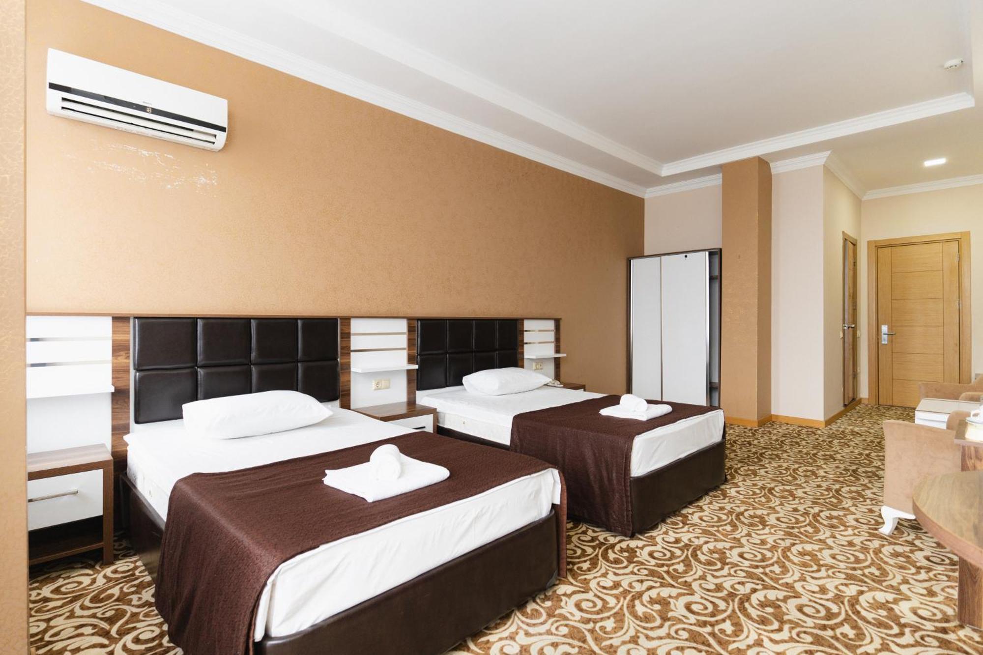 Grand Georgian Palace Batumi Zewnętrze zdjęcie